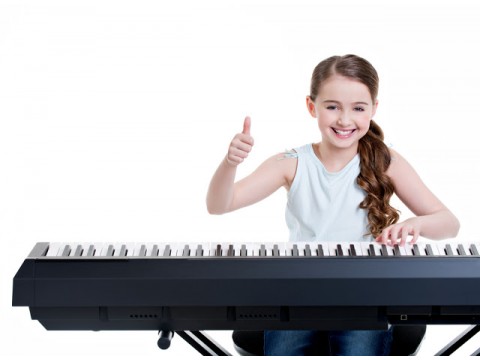 Chơi Piano giúp não bạn phát triển hơn người bình thường