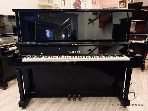 Review Đàn Piano Yamaha YUA