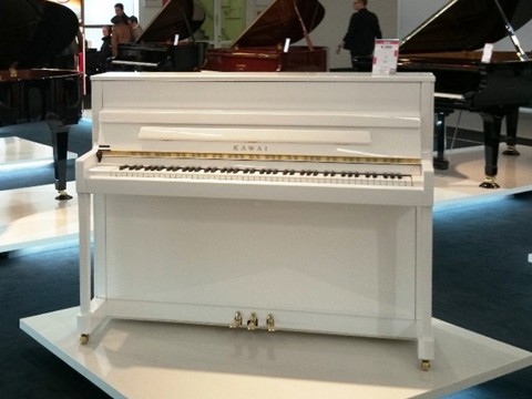 KAWAI K-300 WH