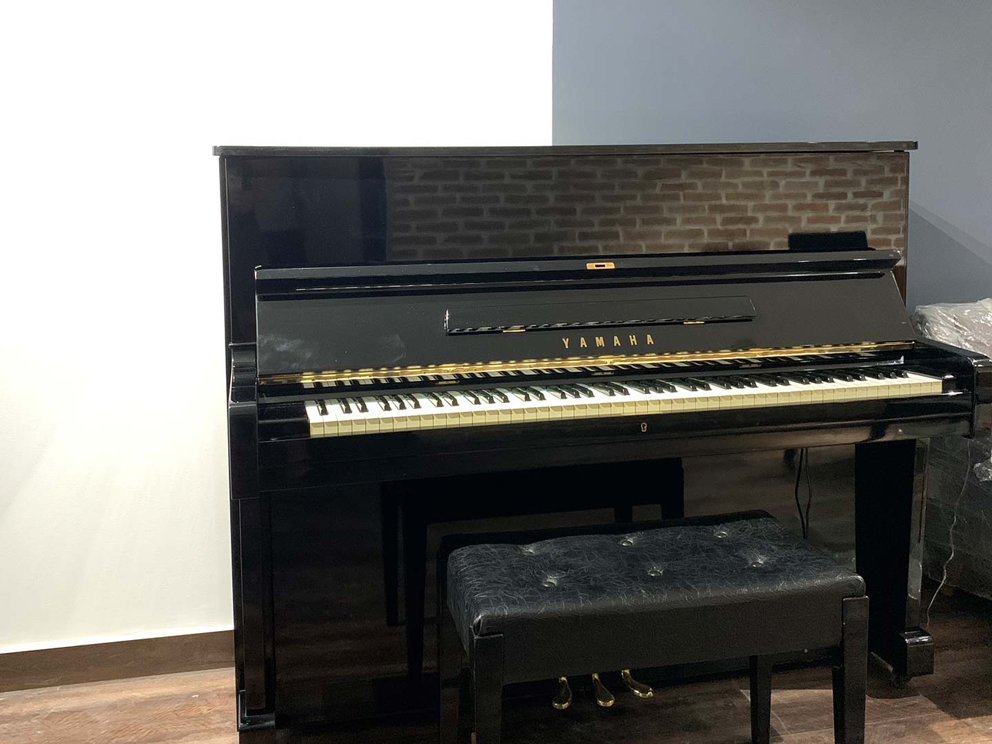 đàn piano cơ yamaha u1e gia re hcm